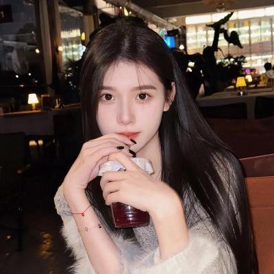 闪婚后,亿万千金身份藏不住了